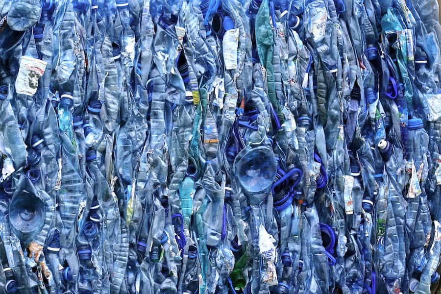 Daur Ulang Botol Plastik Air Kemasan